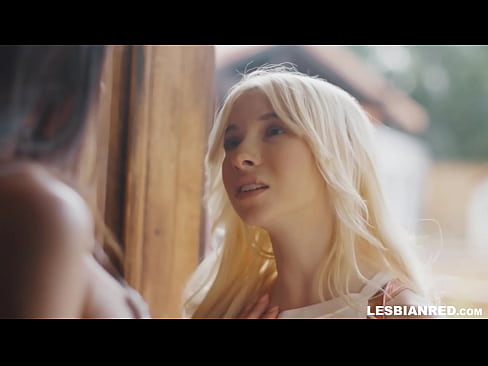 ❤️ 女孩几个月后回家，最后吃了她继母的阴部 ☑ Quality sex